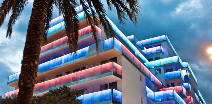 Viešbutis HOTEL EUROPA SPLASH & SPA įsikūręs Ispanija. 