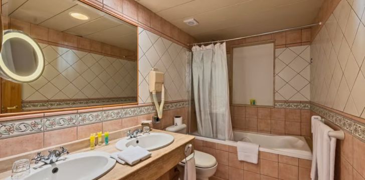 Tavęs laukia poilsis Malta įsikūrusiame GRAND HOTEL GOZO