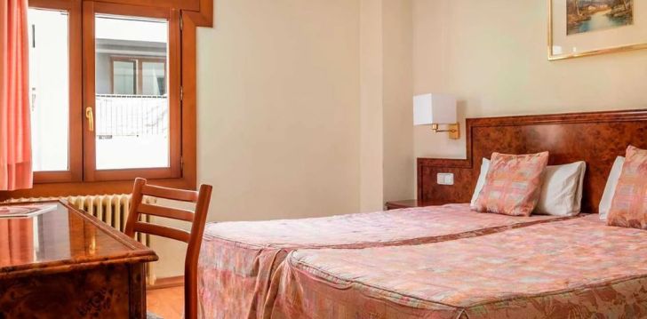Viešbutis HOTEL SANT JORDI įsikūręs Andora.