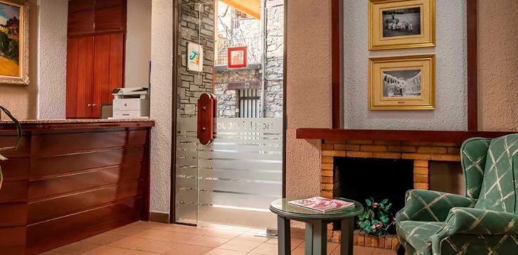Patogus viešbutis jūsų kelionei – 2* HOTEL SANT JORDI