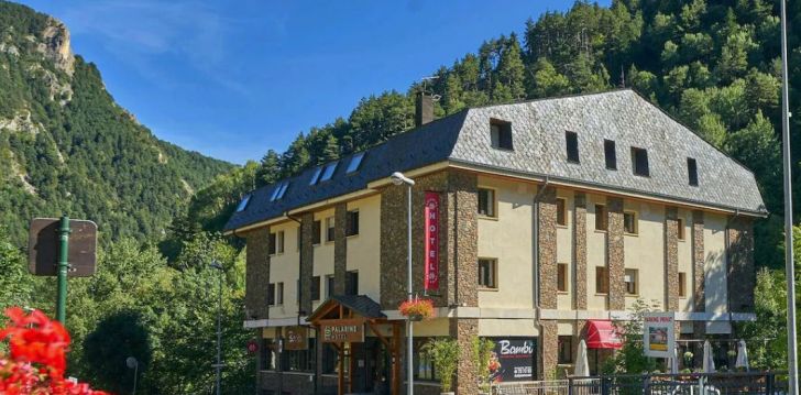 Apsistokite HOTEL PALARINE viešbutyje už gerą kainą. 
