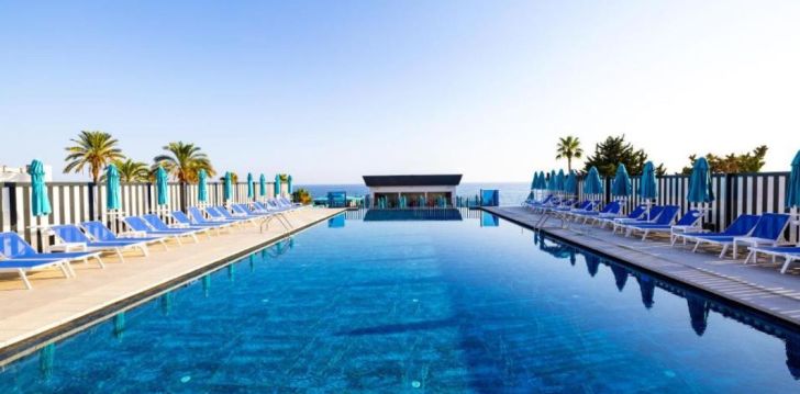 GRANADA LUXURY RED (Adults Only 16+) - klientų vertinamas, kaip geras kainos ir kokybės santykis. 
