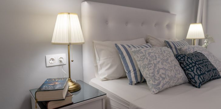 Apsistokite ROXANI HOTEL viešbutyje už gerą kainą.