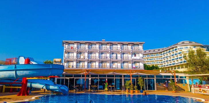ELYSIUM ELITE HOTEL & SPA - klientų vertinamas, kaip geras kainos ir kokybės santykis. 