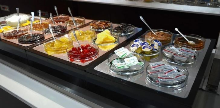 Rinkitės viešbutį BREEZE BOUTIQUE kelionei į Graikija