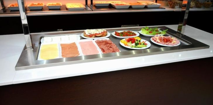 BREEZE BOUTIQUE - klientų vertinamas, kaip geras kainos ir kokybės santykis. 