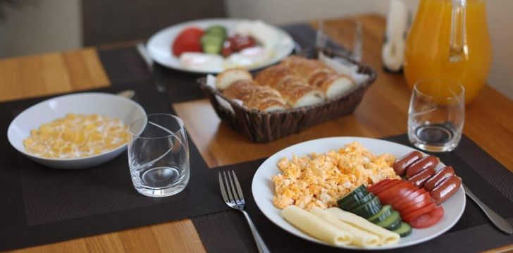 Planuoji kelionę į Albanija? apsistokite 3 viešbutyje BLISS HOTEL.