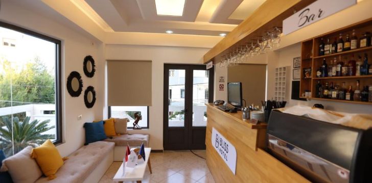 Planuoji kelionę į Albanija? apsistokite 3 viešbutyje BLISS HOTEL. 