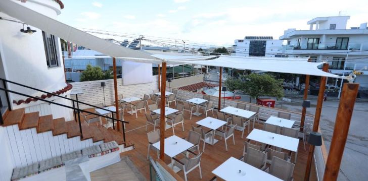 BLISS HOTEL - klientų vertinamas, kaip geras kainos ir kokybės santykis. 