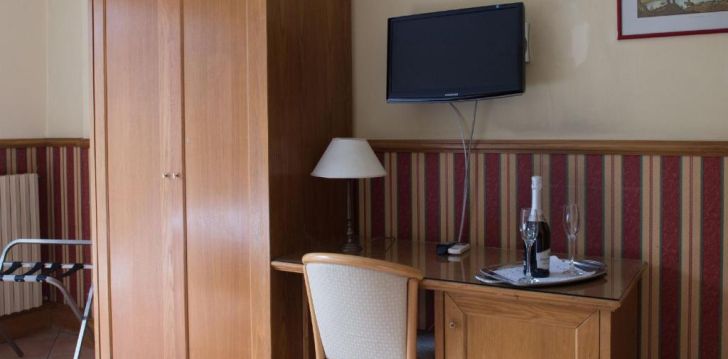 Atostogos Ispanija – apsistokite viešbutyje HOTEL LEOPARDI