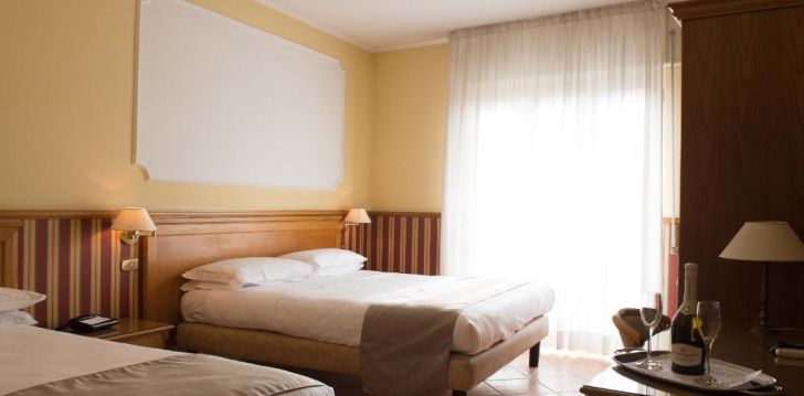 Atostogos Ispanija – apsistokite viešbutyje HOTEL LEOPARDI