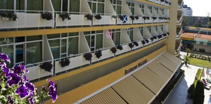 Viešbutis GRAND HOTEL NIRVANA įsikūręs Bulgarija.