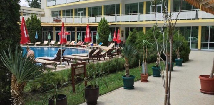 Patogus viešbutis jūsų kelionei – 4* GRAND HOTEL NIRVANA