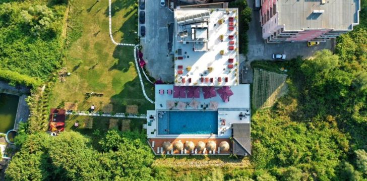 Viešbutis PADEL OLIVIA'S HILL RESORT įsikūręs Albanija.