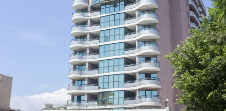 Geras kainos ir kokybės santykis atostogoms - viešbutis GRAND HOTEL SUNNY BEACH