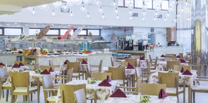 Viešbutis GRAND HOTEL SUNNY BEACH įsikūręs Bulgarija.