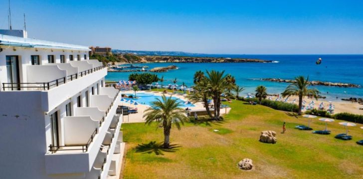 CORALLIA BEACH HOTEL APTS - klientų vertinamas, kaip geras kainos ir kokybės santykis. 