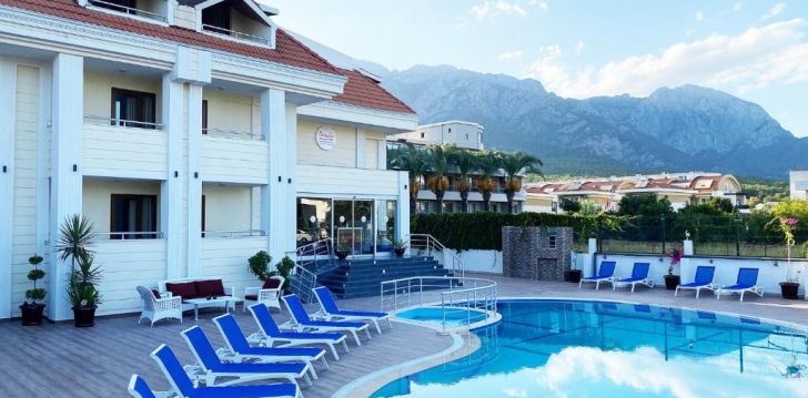 Planuoji kelionę į Turkija? apsistokite 3 viešbutyje EMILY ROSE HOTEL. 