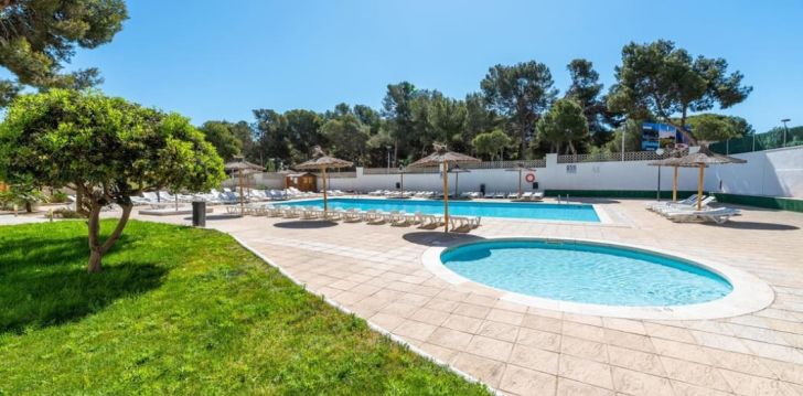 Viešbutis SALOU PACIFIC APARTMENTS įsikūręs Ispanija.