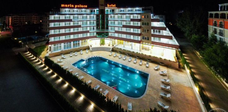 Apsistokite MARIA PALACE HOTEL viešbutyje už gerą kainą.