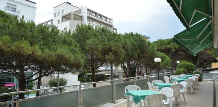 planuoji kelionę į Italija? apsistokite 3 viešbutyje EUROPA (RIMINI).