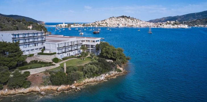 Apsistokite XENIA POROS IMAGE viešbutyje už gerą kainą. 