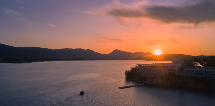 Geras kainos ir kokybės santykis atostogoms - viešbutis XENIA POROS IMAGE