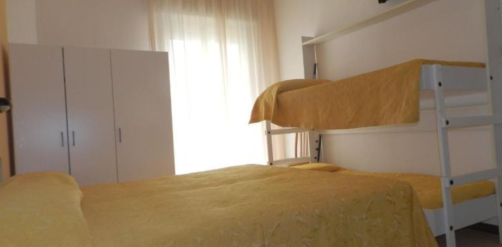 Viešbutis SPORT (RIMINI) įsikūręs Italija.