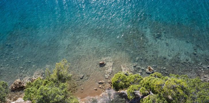 Apsistokite XENIA POROS IMAGE viešbutyje už gerą kainą. 