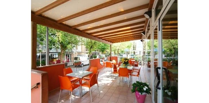 Planuoji kelionę į Italija? apsistokite 3 viešbutyje SPORT (RIMINI).
