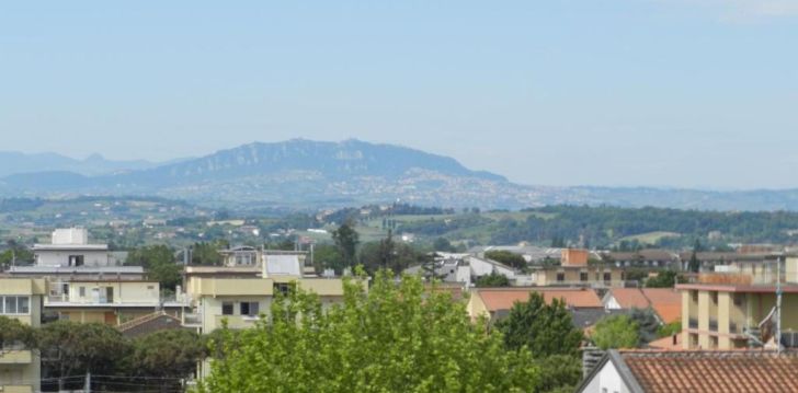 Viešbutis SPORT (RIMINI) įsikūręs Italija.