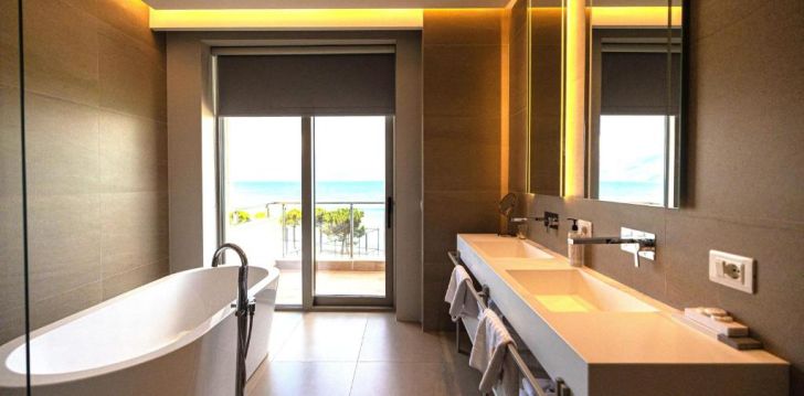 Planuoji kelionę į Albanija? apsistokite 4 viešbutyje NAVY HOTEL. 