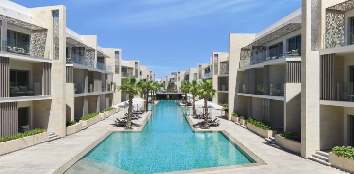 DOUBLETREE BY HILTON MANGROOVY EL GOUNA RESORT - klientų vertinamas, kaip geras kainos ir kokybės santykis. 