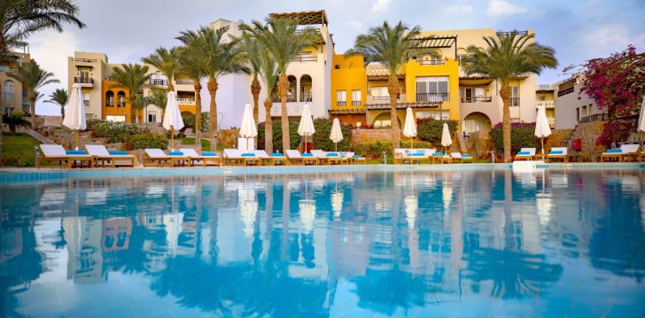 Apsistokite AJIRA RESORT SAHL HASHEESH viešbutyje už gerą kainą. 