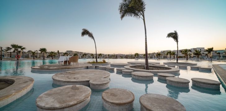 Viešbutis SENTIDO REEF OASIS SUAKIN RESORT įsikūręs Egiptas. 