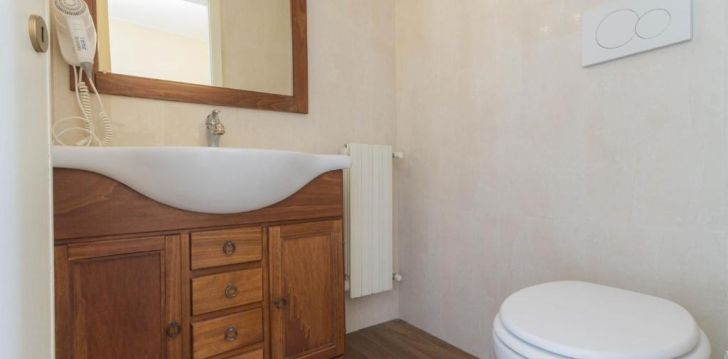 Apgyvendinimas 3* LIDO GARGNANO