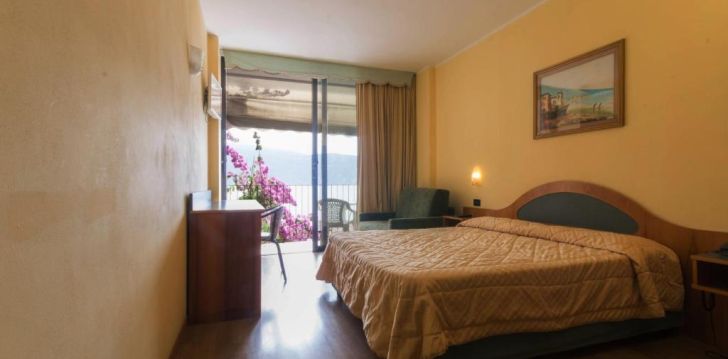 Rinkitės viešbutį LIDO GARGNANO kelionei į Italija