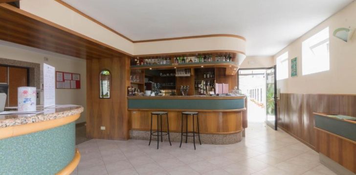 Planuoji kelionę į Italija? apsistokite 3 viešbutyje LIDO GARGNANO. 