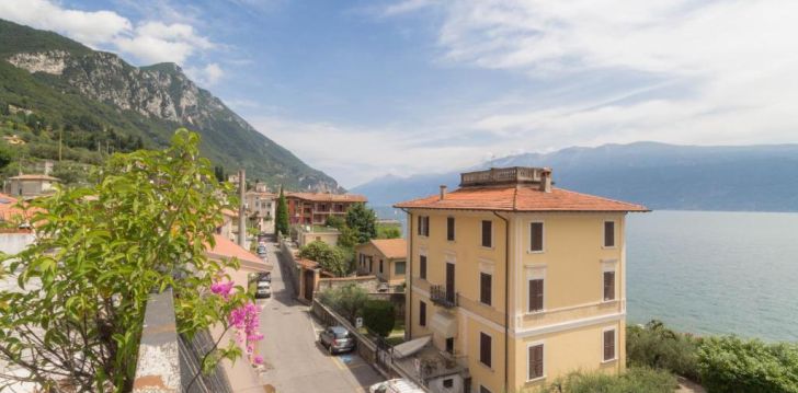 Planuoji kelionę į Italija? apsistokite 3 viešbutyje LIDO GARGNANO.