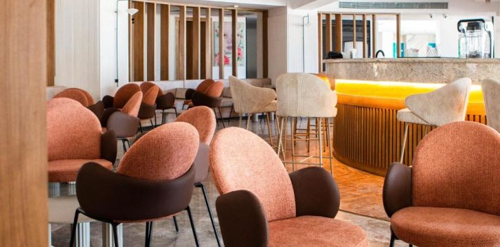 Nepraleisk progos pailsėti už gerą kainą - viešbutyje AMARINA SAPPHIRE RESORT (ADULTS ONLY)