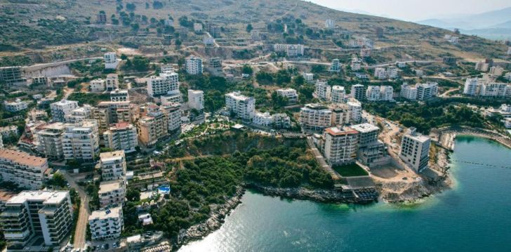 Viešbutis HOTEL OASIS įsikūręs Albanija.