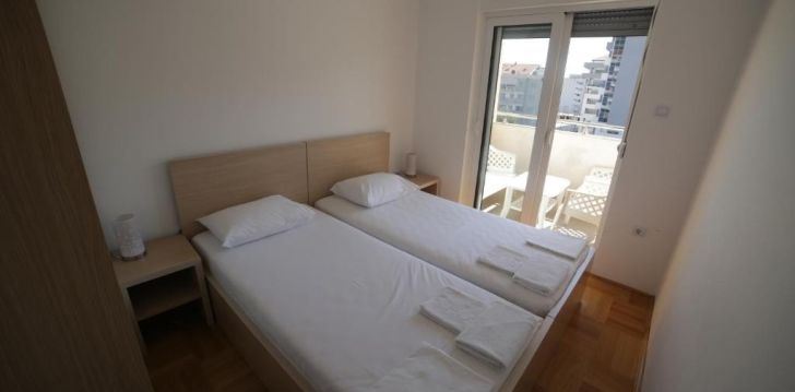 Apsistokite KNEZEVIC ROZINO APARTMENTS viešbutyje už gerą kainą. 