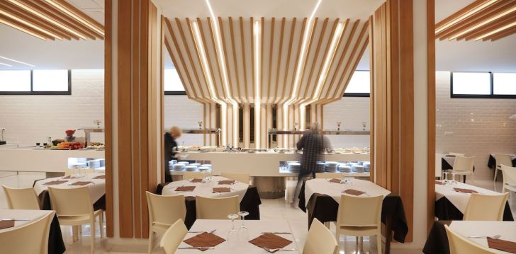 Tavęs laukia poilsis Ispanija įsikūrusiame HOTEL BRASIL