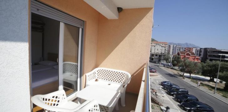 Viešbutis KNEZEVIC ROZINO APARTMENTS įsikūręs Juodkalnija.