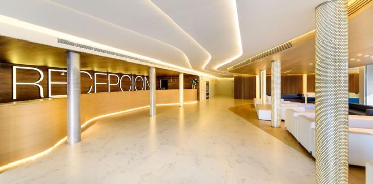Apgyvendinimas 4* HOTEL CARLOS I