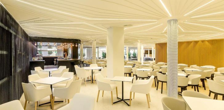 Apsistokite HOTEL CARLOS I viešbutyje už gerą kainą.