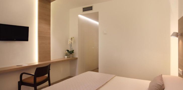 Viešbutis HOTEL CARLOS I įsikūręs Ispanija.