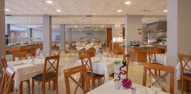 Apgyvendinimas 4* RH PRINCESA HOTEL & SPA