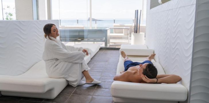 Patogus viešbutis jūsų kelionei – 4* VILLA DEL MAR