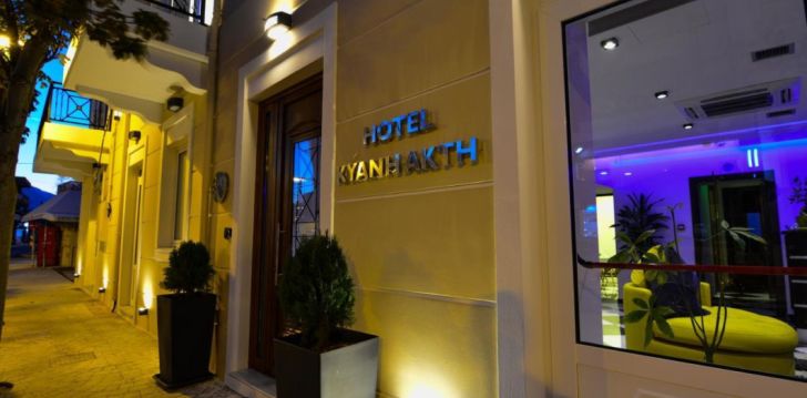Planuoji kelionę į Graikija? apsistokite 3 viešbutyje KYANI AKTI HOTEL. 